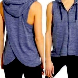 EUC Athleta Blissful Balance Criss-Cross Sleeveless Vest with Full Zipper